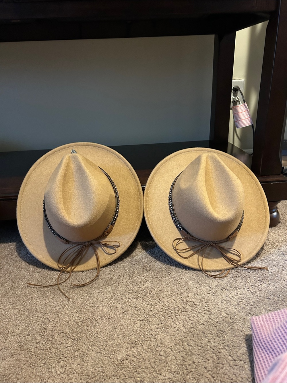Women’s Wide Brim Straw Hat with Braided Band - Tan